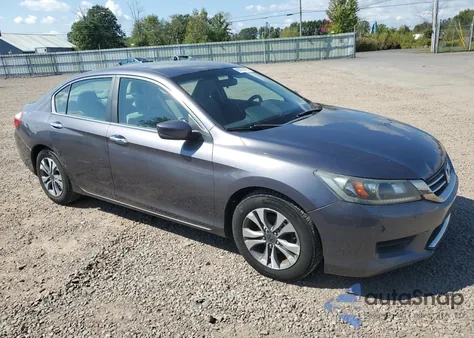 2013 Honda Accord Lx z USA, uszkodzony, nr VIN 1HGCR2F33DA091993